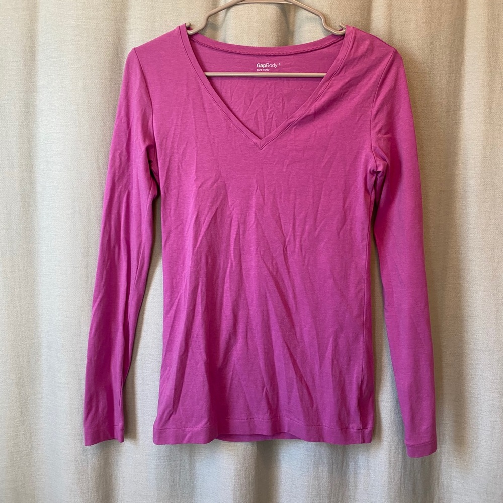 GAP BODY LONG SLEEVE T SHIRT